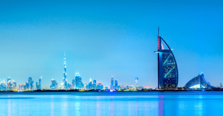 Burj Al Arab Jumeirah with Dubai skyline. Image credit MasterLu