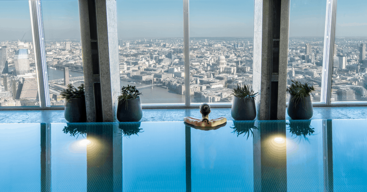 Be swept away by the romantic skyline views atop The Shard. Image credit: Shangri-La Hotel