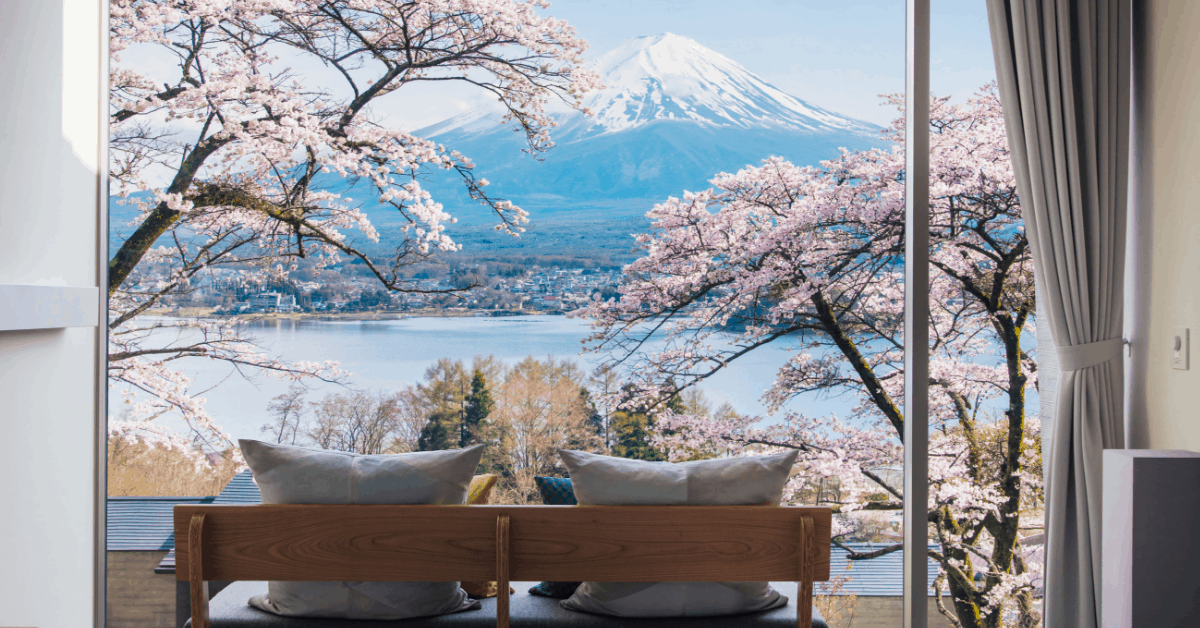 Enjoy views to Mt Fuji at this beautiful camping retreat. Image credit: Hoshino Resorts