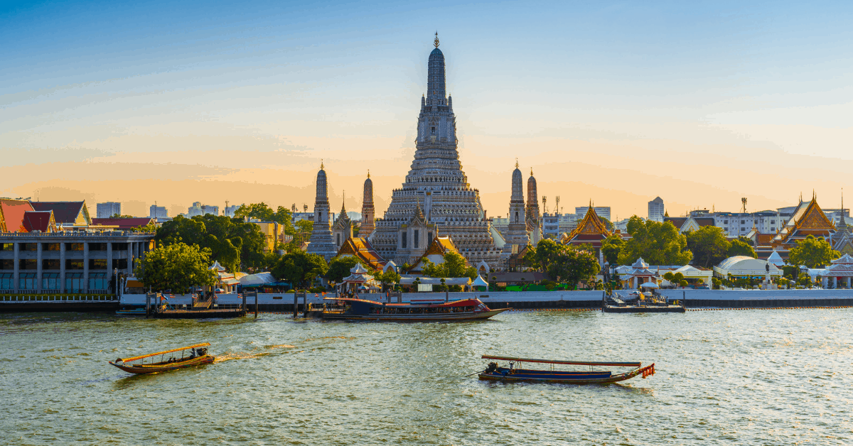 The Wat Arun Temple on the Chao Phraya River. Image credit: Aleksandr Sokolov/iStock