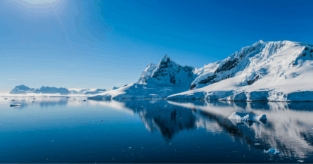 Paradise Bay, Antarctica Peninsula. Image credit: Marc-Andre_LeTourneux/iStock