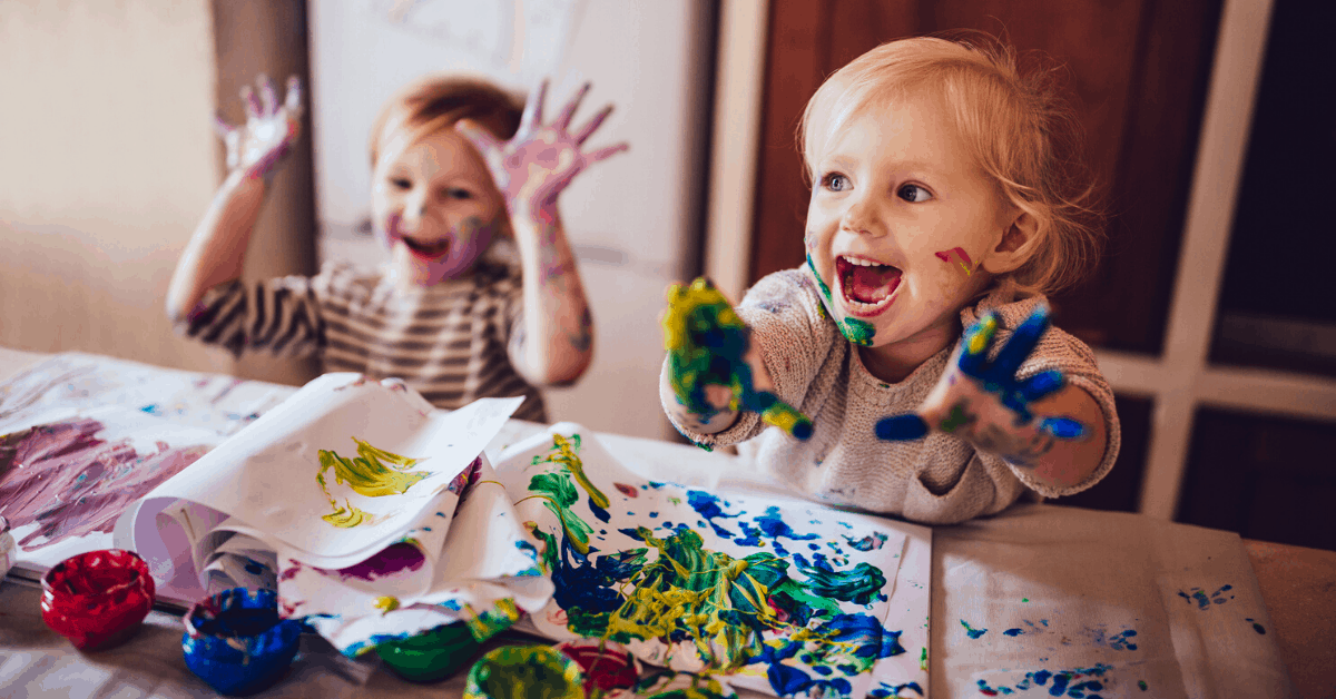 Art projects are a great way to keep kids entertained. Image credit; wundervisuals/iStock