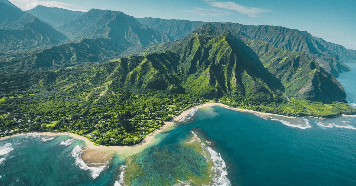The coastline of Kauai, Hawaii. Image credit: Karsten Winegeart/Unsplash