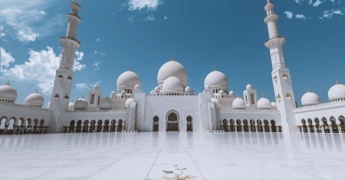 Sheikh Zayed Grand Mosque, Abu Dhabi. Image credit: pxfuel